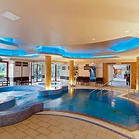 Szálloda Tó Wellness Bánk
