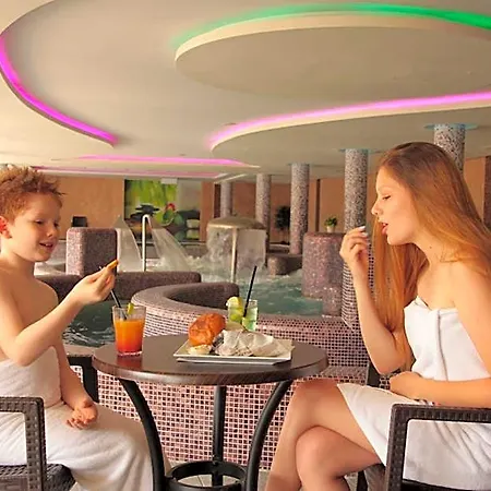 Tó Wellness 3*