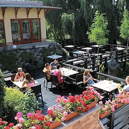 Tó Wellness 3* Bánk