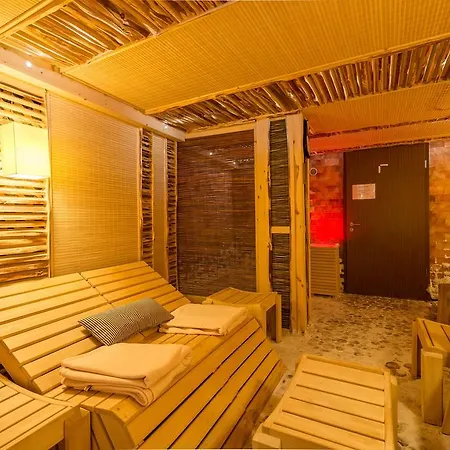 Отель To Wellness 3*