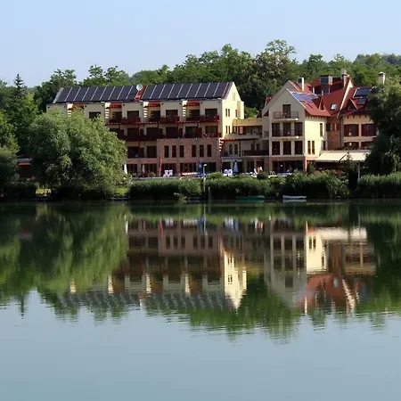 To Wellness Hotel Bánk