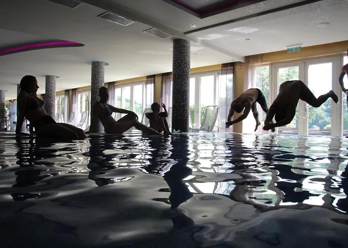 Hotel To Wellness Bank (Nograd)