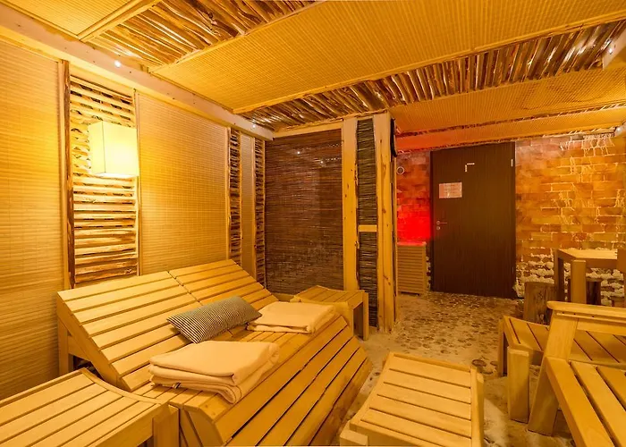 Hotel To Wellness 3*