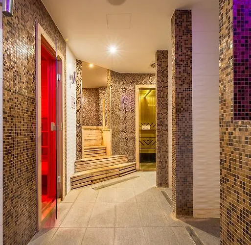 To Wellness Hotel Bank (Nograd)